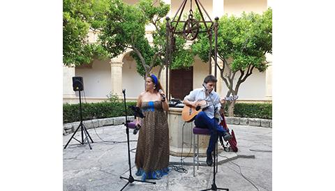 INAUGURADA L’EXPOSICIÓ SOBRE EL VOLUNTARIAT AL CLAUSTRE DE MANACOR