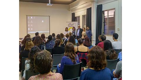 La jornada ‘Cooperatives, empreses de futur’ aglutina a Manacor desenes de cooperativistes i futurs emprenedors