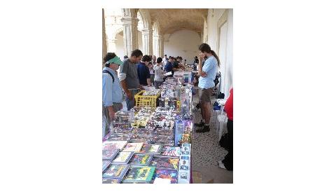 Rècord de visitants a la Fira de llibres i tebeos vells de Manacor