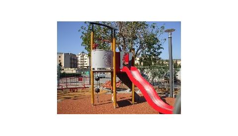 NOUS EQUIPAMENTS DE JOC INFANTIL A MANACOR