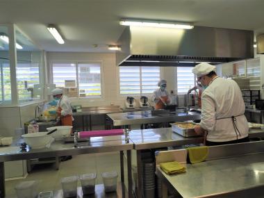 La cuina d'Aproscom ja ho té tot a punt per començar el servei dia 2 de novembre. 