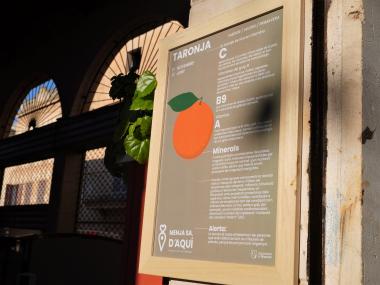 Els pòsters mostren les propietats nutricionals de cada aliment i s'aniran canviant cada estació. 