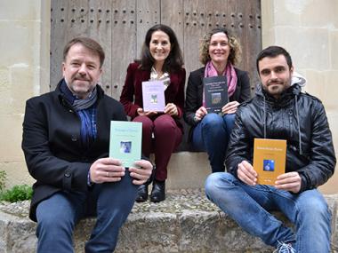 Els autors guanyadors dels Premis Ciutat de Manacor presenten l'edició de les seves obres literàries