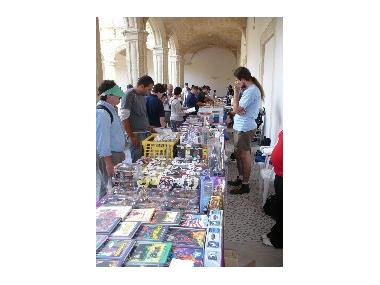 Rècord de visitants a la Fira de llibres i tebeos vells de Manacor